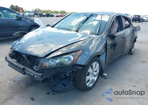 2010 Honda Accord 2.4 Ex-L из США, поврежденный, VIN 1HGCP2F86AA005489